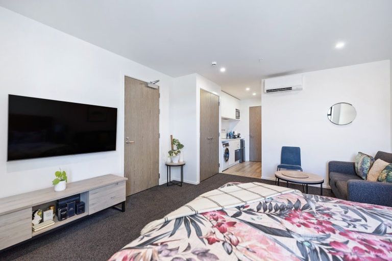 Photo of property in 302/34 Red Oaks Drive, Frankton, Queenstown, 9300