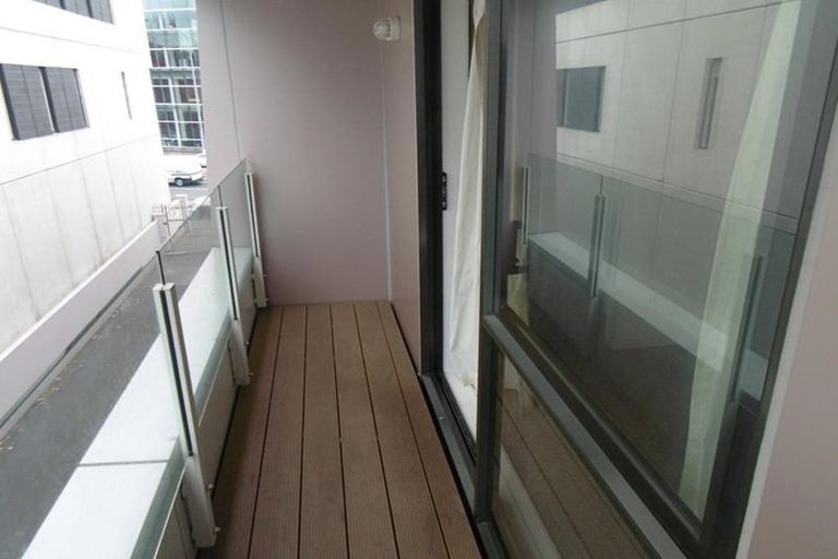 Photo of property in Marina Park Apartments, 44/146 Fanshawe Street, Auckland Central, Auckland, 1010