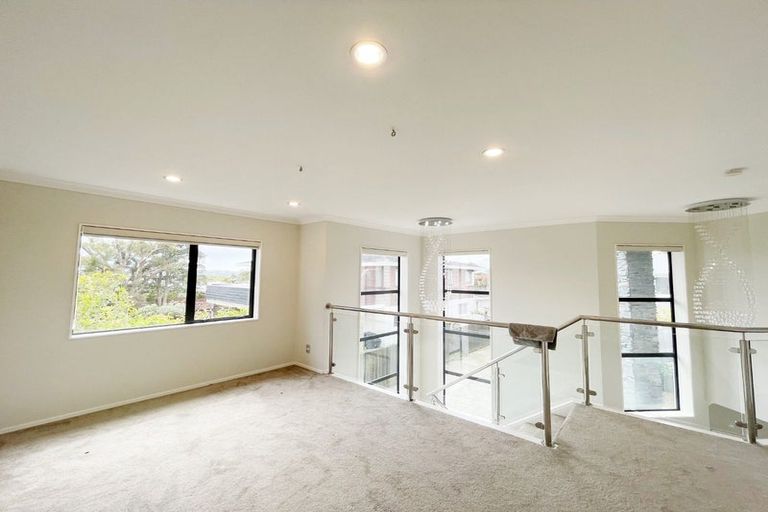 Photo of property in 324a Royal Road, Massey, Auckland, 0614