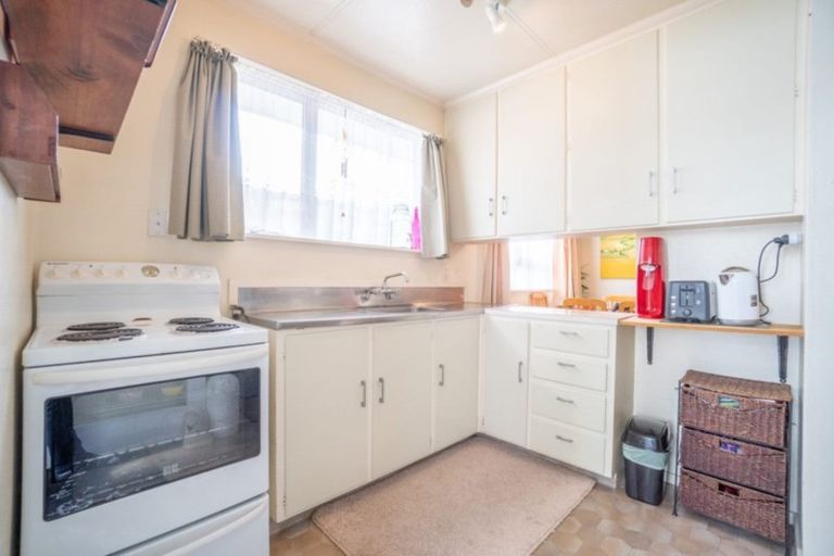 Photo of property in 48 Herbert Avenue, Cloverlea, Palmerston North, 4412