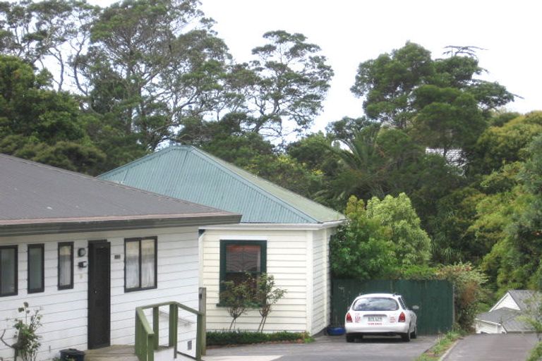 Photo of property in 2/313 Rangatira Road, Beach Haven, Auckland, 0626