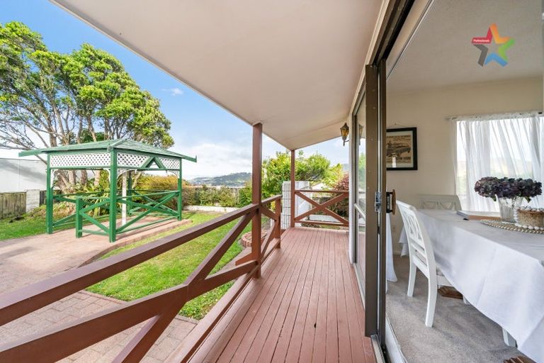 Photo of property in 14a Mossburn Grove, Kelson, Lower Hutt, 5010