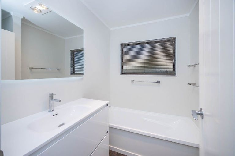 Photo of property in 71 Saint Marys Avenue, Te Awamutu, 3800