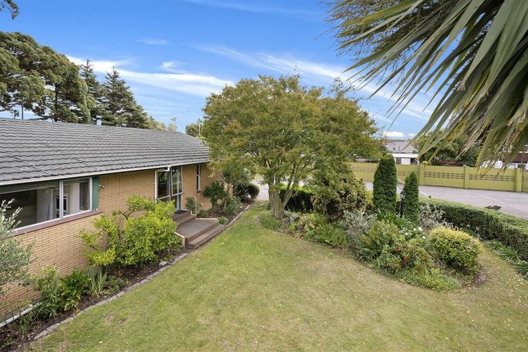Photo of property in 314 Yaldhurst Road, Avonhead, Christchurch, 8042