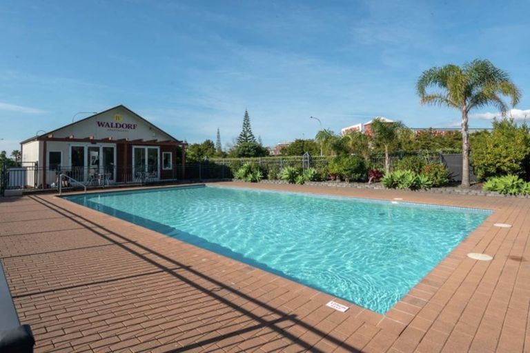 Photo of property in 6/1 Opito Way, East Tamaki, Auckland, 2013