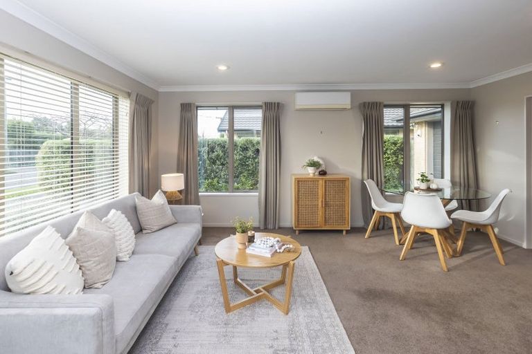 Photo of property in 2 Newall Avenue, Bryndwr, Christchurch, 8052