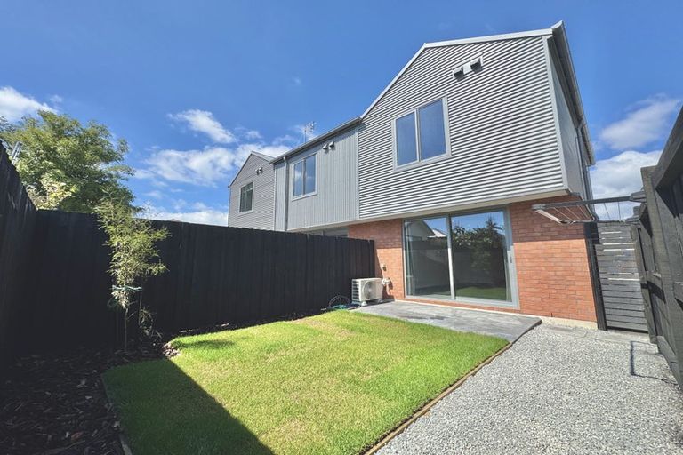 Photo of property in 4/6a Taramea Place, Addington, Christchurch, 8024