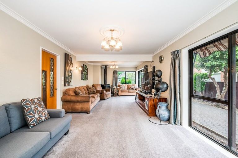 Photo of property in 57 Kapanui Road, Waikanae, 5036