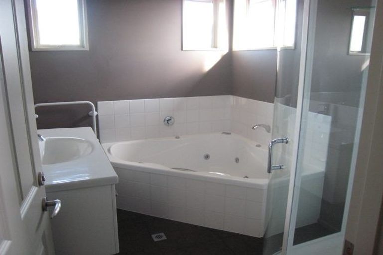 Photo of property in 164 Milns Road, Halswell, Christchurch, 8025