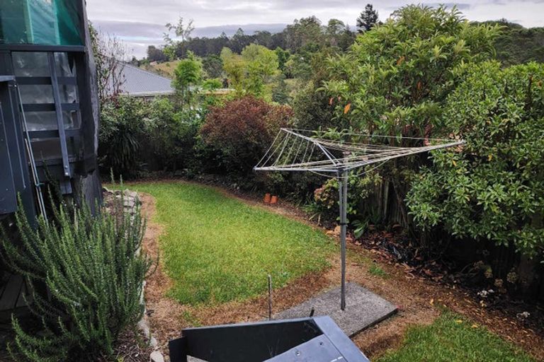 Photo of property in 4 Smeath Road, Kawakawa, 0210