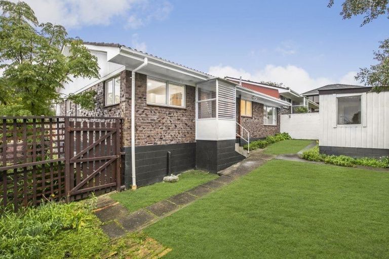 Photo of property in 1/41 Ashdown Place, Pahurehure, Papakura, 2113