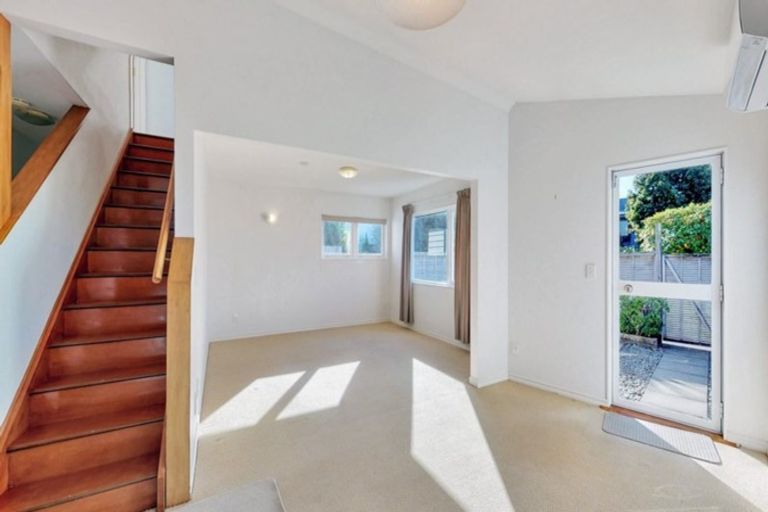 Photo of property in 274 Otumoetai Road, Otumoetai, Tauranga, 3110