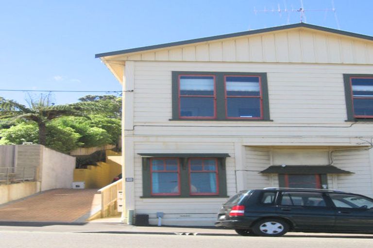 Photo of property in 98c Northland Road, Northland, Wellington, 6012