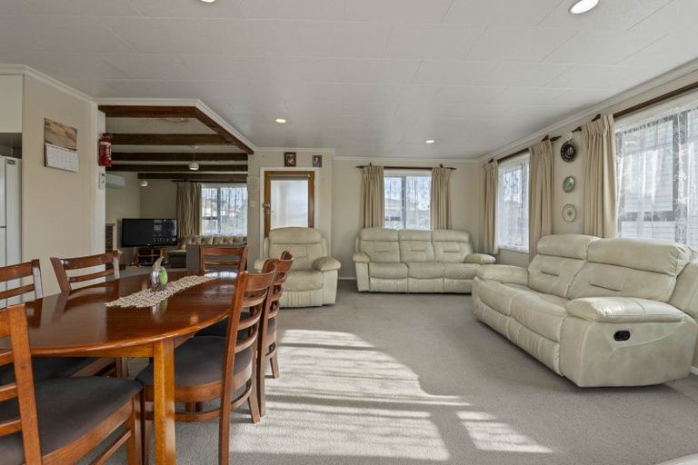 Photo of property in 82 High Street, Eltham, 4322