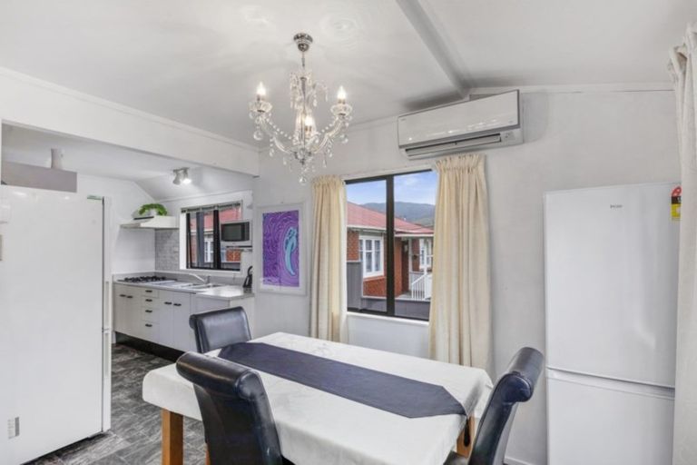 Photo of property in 37a Bledisloe Crescent, Wainuiomata, Lower Hutt, 5014