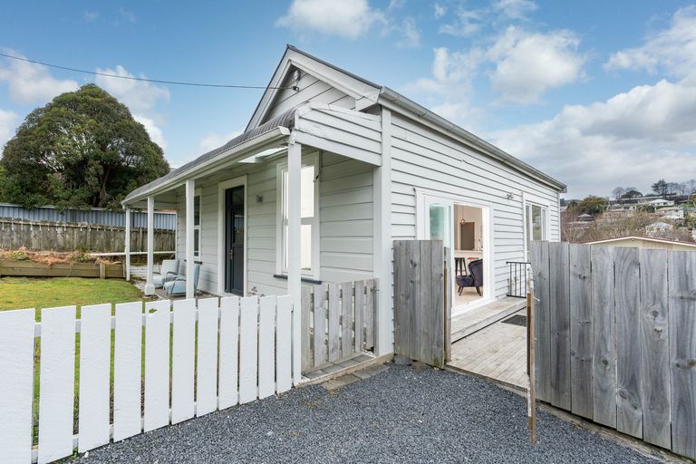 Photo of property in 48 Nairn Street, Kaikorai, Dunedin, 9010