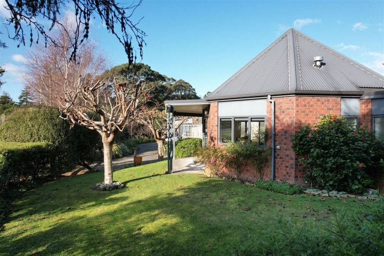 Photo of property in 206 Mazengarb Road, Paraparaumu, 5032