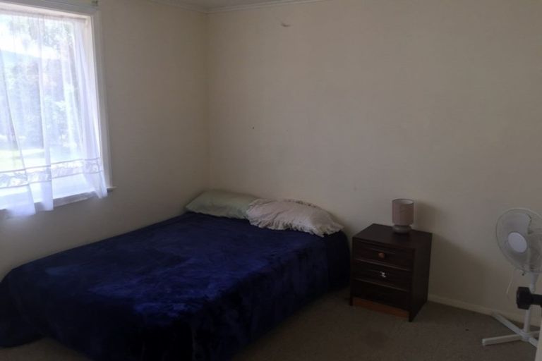 Photo of property in 138 Te Rangitautahanga Road, Turangi, 3334