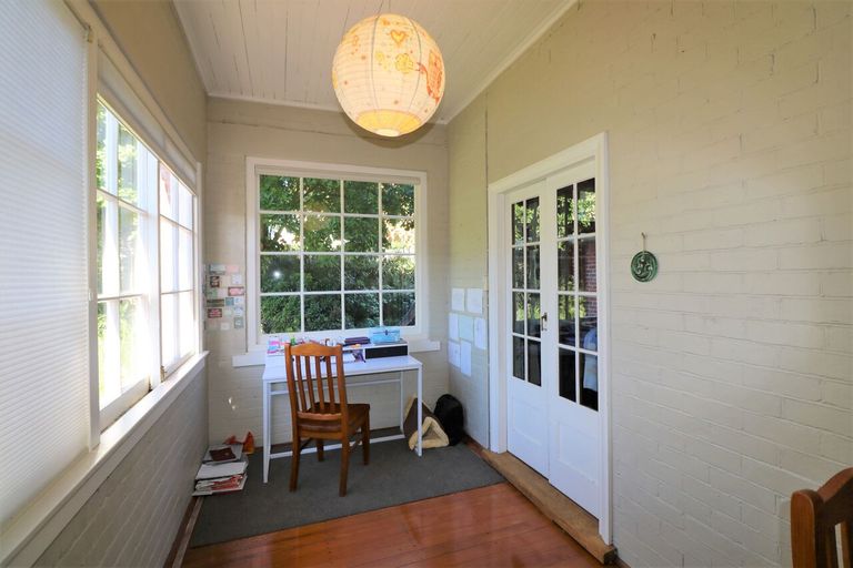 Photo of property in 14 Grasmere Street, Waimataitai, Timaru, 7910