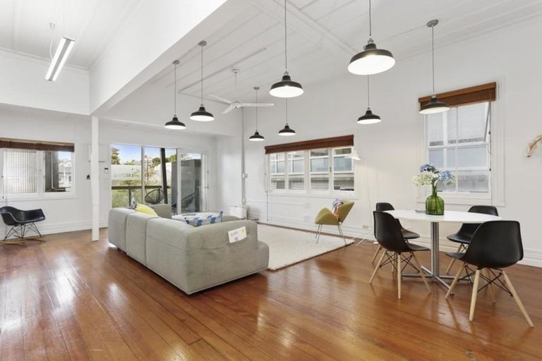 Photo of property in 36 Douglas Street, Okitu, Gisborne, 4010