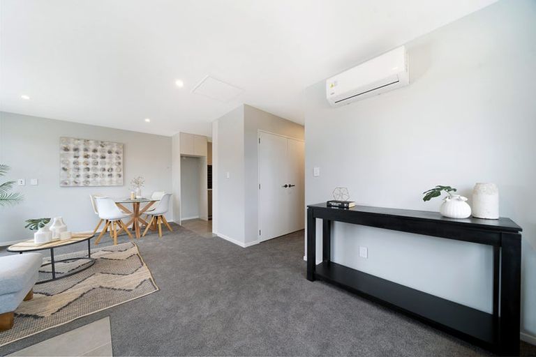 Photo of property in 19 Paihere Street, Huapai, Kumeu, 0810