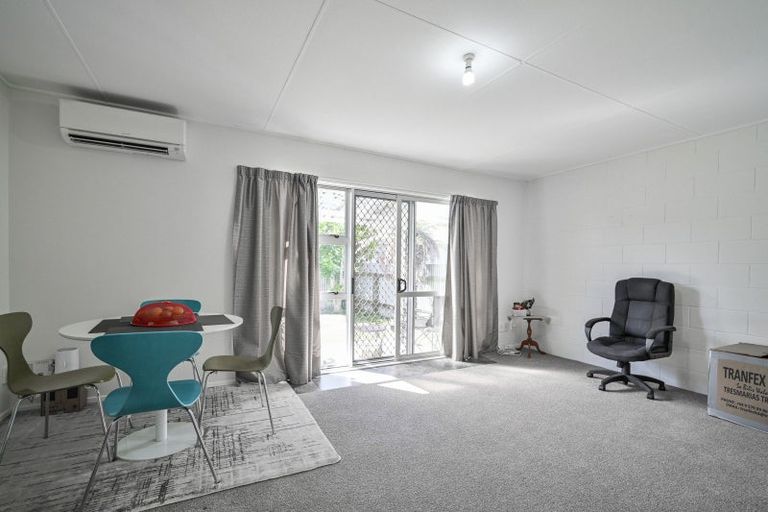 Photo of property in 2/912 Saint Aubyn, Parkvale, Hastings, 4122