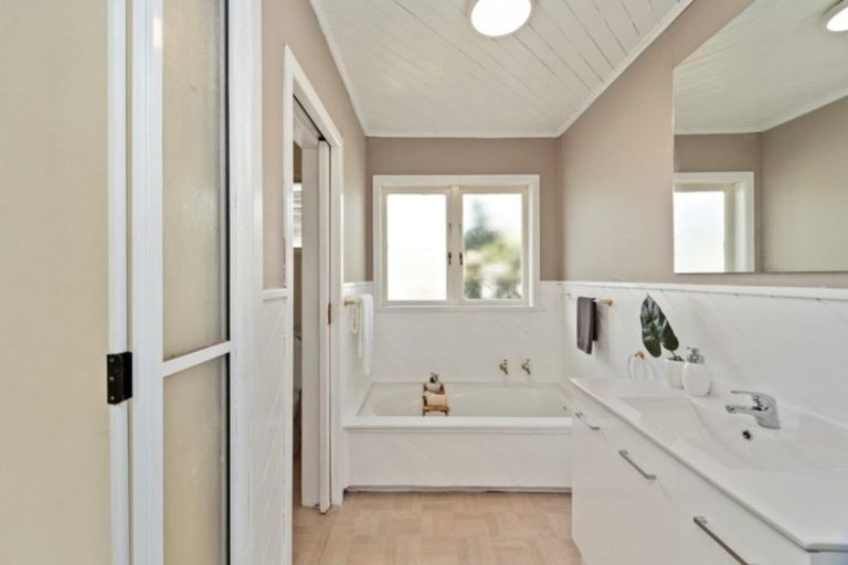 Photo of property in 82 Hukanui Road, Chartwell, Hamilton, 3210