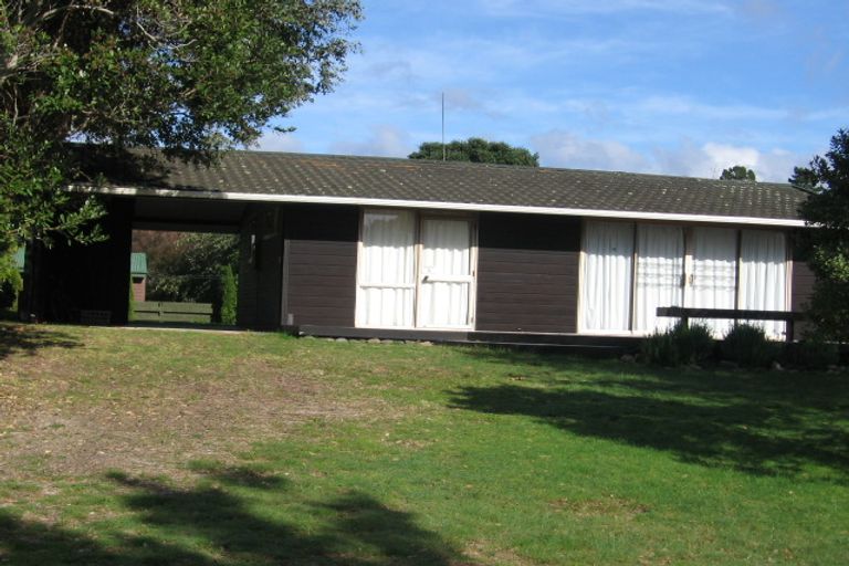 Photo of property in 16 Courtney Place, Pauanui, Hikuai, 3579