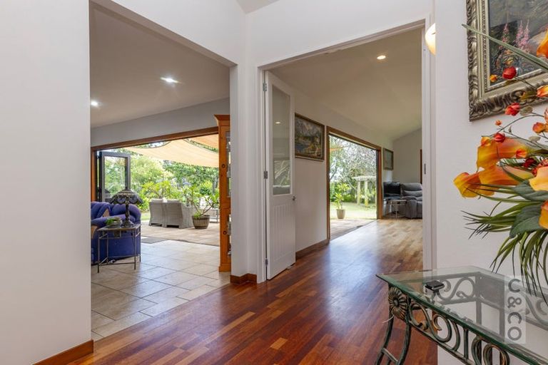 Photo of property in 368 Matua Road, Kumeu, 0891