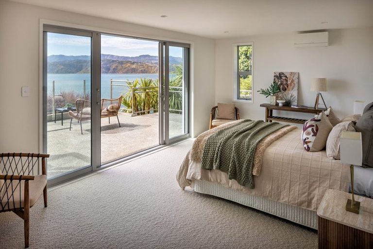 Photo of property in 128 Seatoun Heights Road, Seatoun, Wellington, 6022