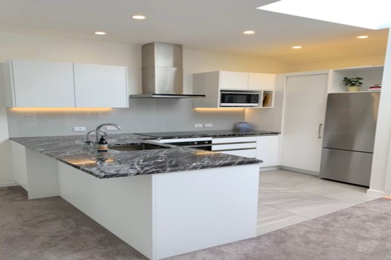 Photo of property in 2 Crieff Street, Northland, Wellington, 6012