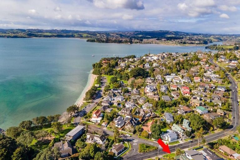 Photo of property in 3a Pah Road, Cockle Bay, Auckland, 2014