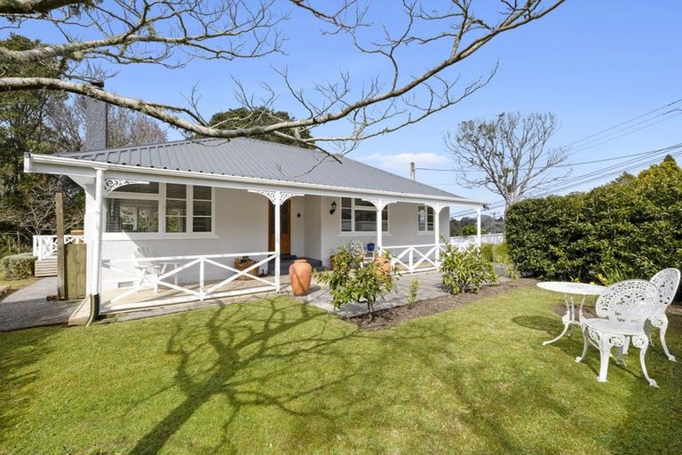 Photo of property in 48 Tarahua Road, Welbourn, New Plymouth, 4310