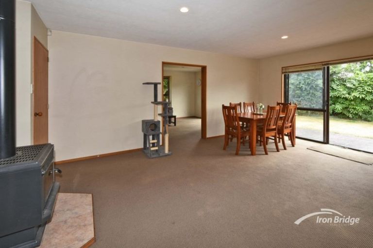 Photo of property in 2 Neathwest Avenue, Broomfield, Christchurch, 8042