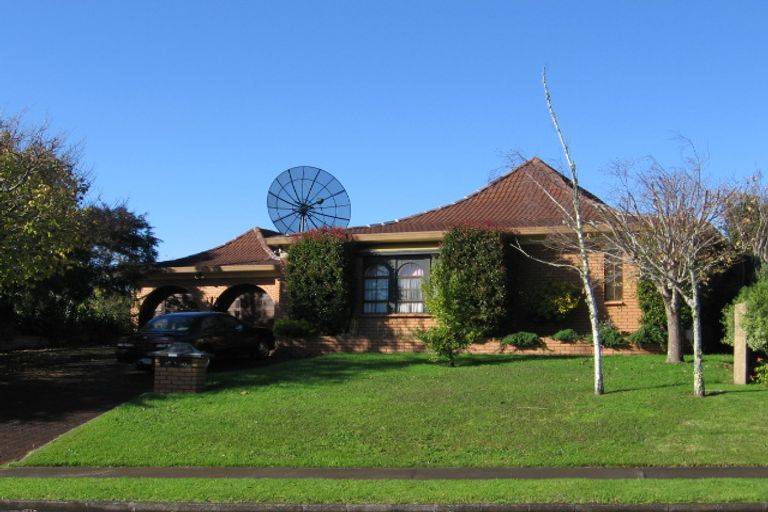 Photo of property in 41 Fratley Avenue, Farm Cove, Auckland, 2012