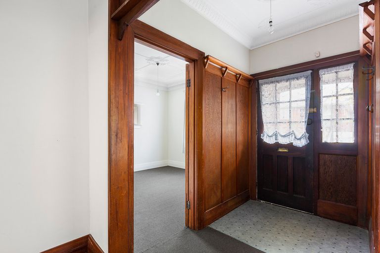 Photo of property in 26 Durham Street, Mornington, Dunedin, 9011