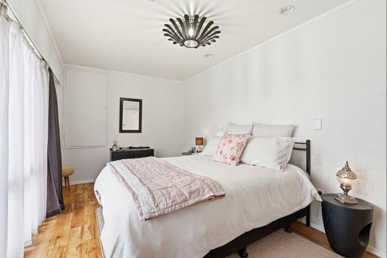 Photo of property in 41 Edward Street, Pahiatua, 4910