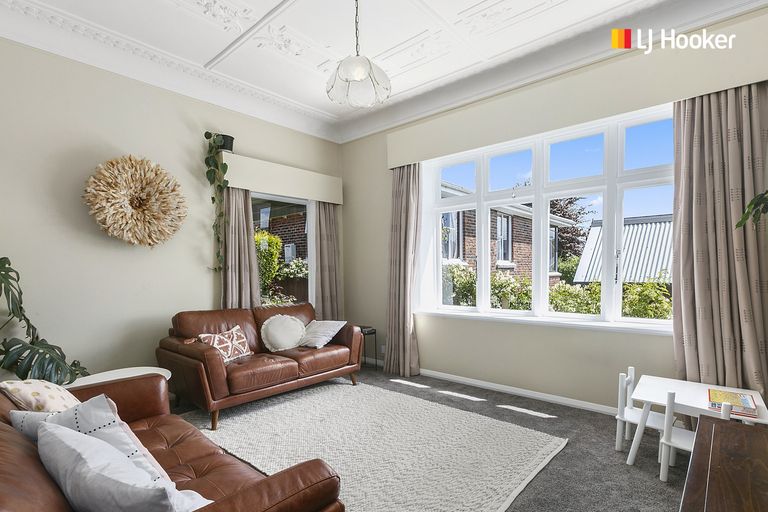 Photo of property in 37 Riselaw Road, Calton Hill, Dunedin, 9012