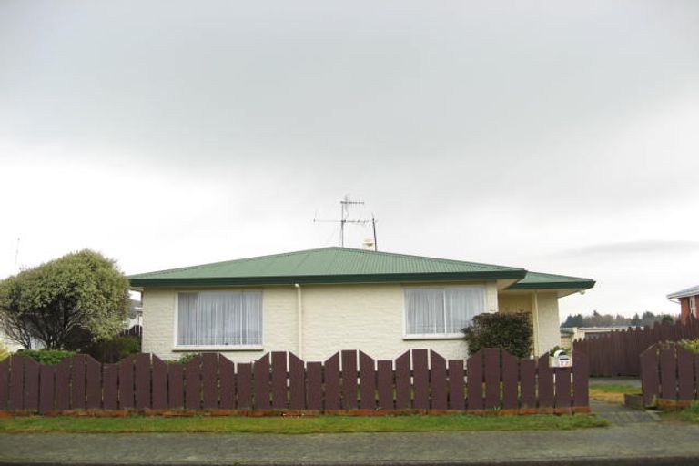 Photo of property in 22 Skye Street, Heidelberg, Invercargill, 9812