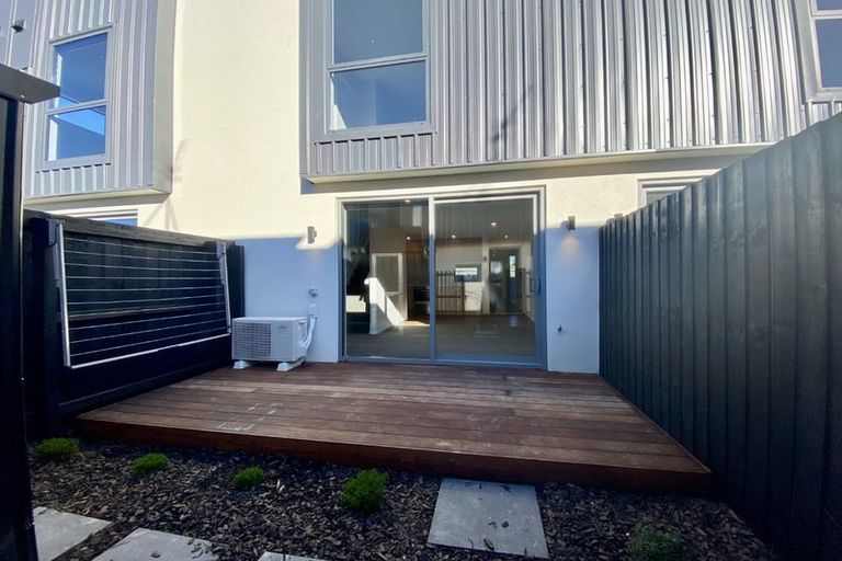 Photo of property in 32/101 Mackworth Street, Woolston, Christchurch, 8062