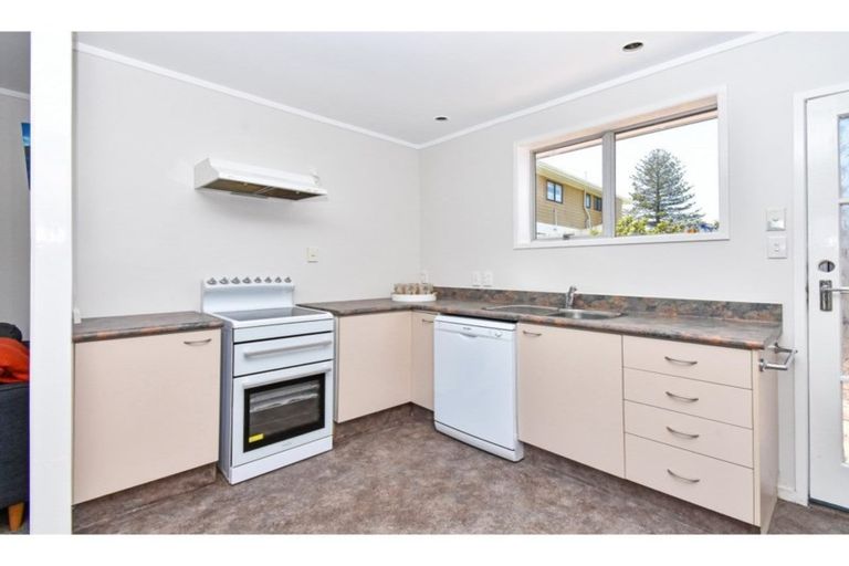 Photo of property in 1/576a Weymouth Road, Weymouth, Auckland, 2103
