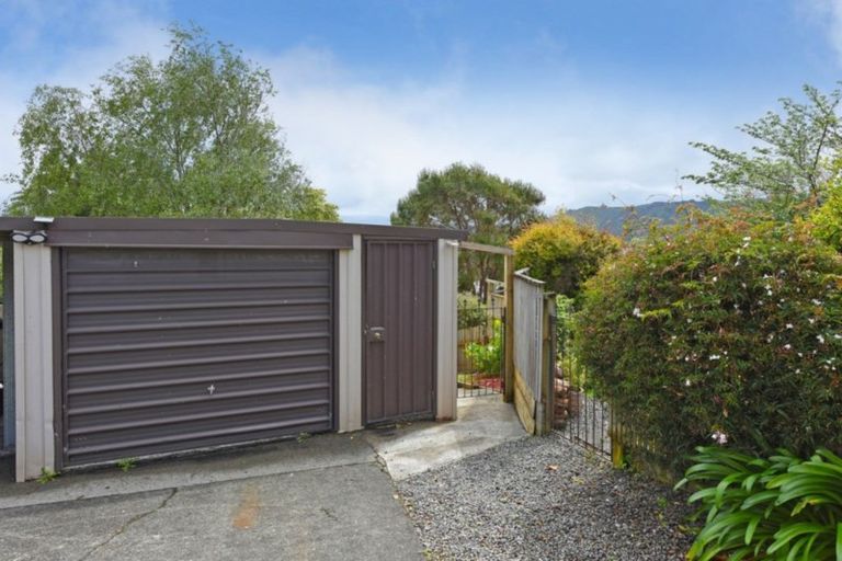 Photo of property in 1/20 Gentian Street, Timberlea, Upper Hutt, 5018