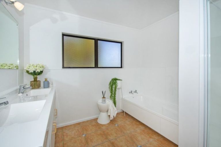 Photo of property in 53 George Point Road, Onerahi, Whangarei, 0110