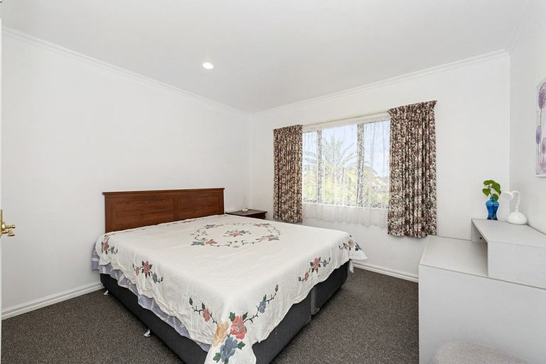 Photo of property in 21 Nielsen Gardens, Rototuna, Hamilton, 3210