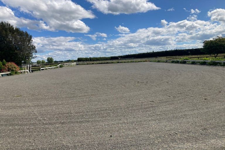 Photo of property in 72 Waverley Road, Meeanee, Napier, 4183