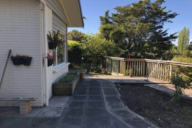 Photo of property in 12 Tudor Crescent, Chedworth, Hamilton, 3210