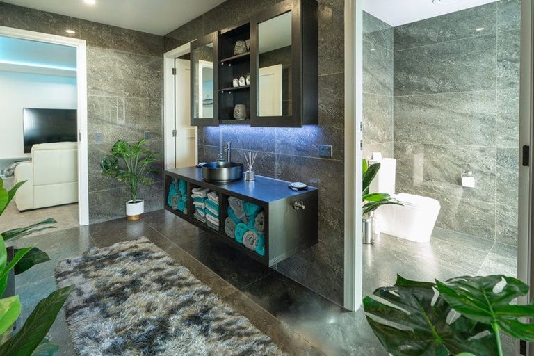 Photo of property in 87 Rutherford Drive, Waikanae Beach, Waikanae, 5036