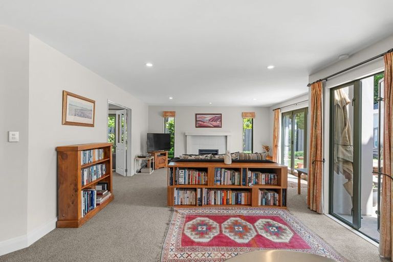 Photo of property in 18a Daresbury Lane, Fendalton, Christchurch, 8014