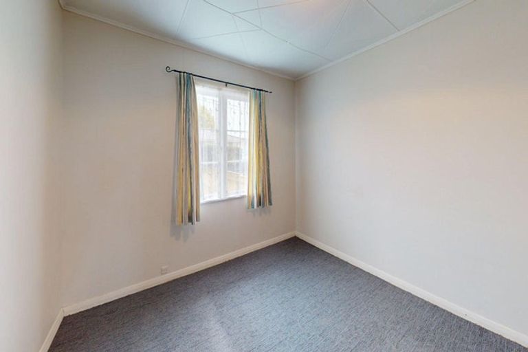 Photo of property in 80 Ferguson Street, Awapuni, Palmerston North, 4412