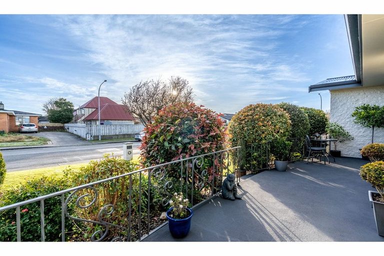 Photo of property in 61 Vogel Street, Waikiwi, Invercargill, 9810